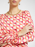 Blusa dalla stampa geometrica image number 3