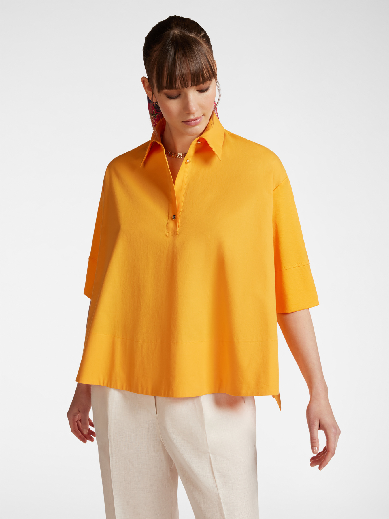 Blusa over in due tessuti image number 0