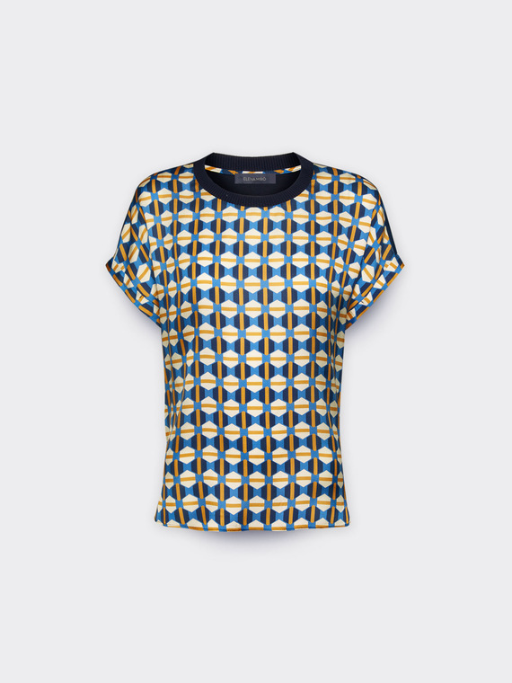 T-shirt con davanti stampato