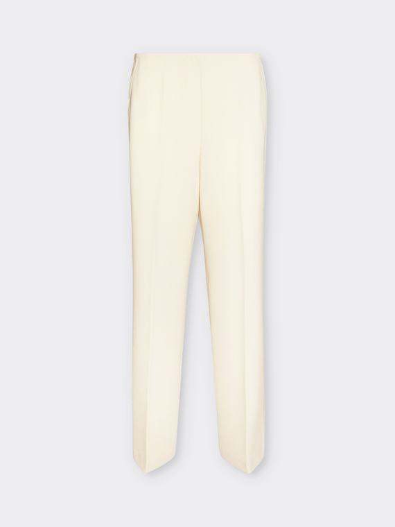 Pantaloni eleganti a palazzo