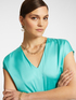 Blusa in raso con scollo a V image number 3