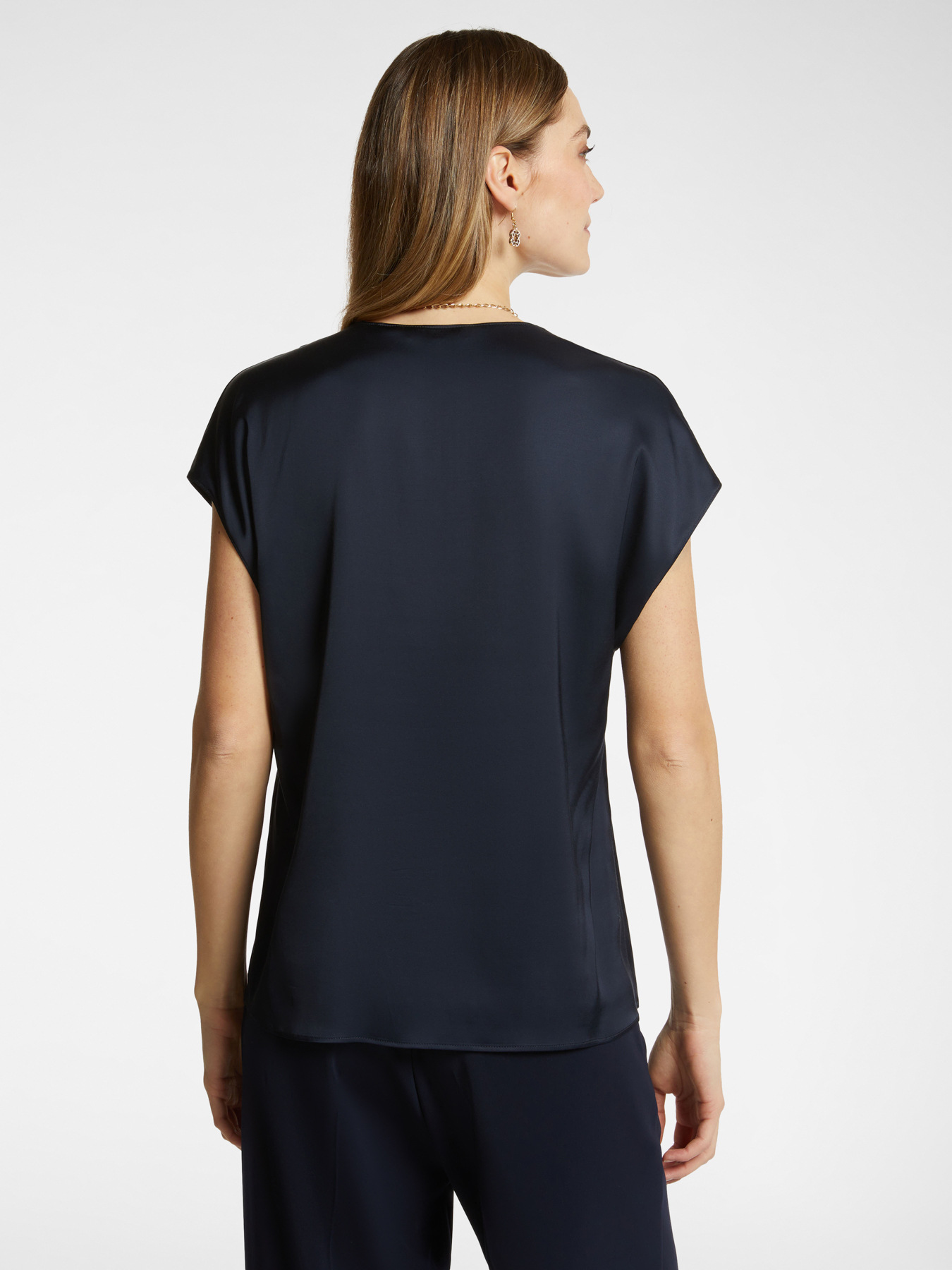 Blusa in raso con scollo a V image number 1