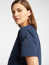 T-shirt ricamata image number 3