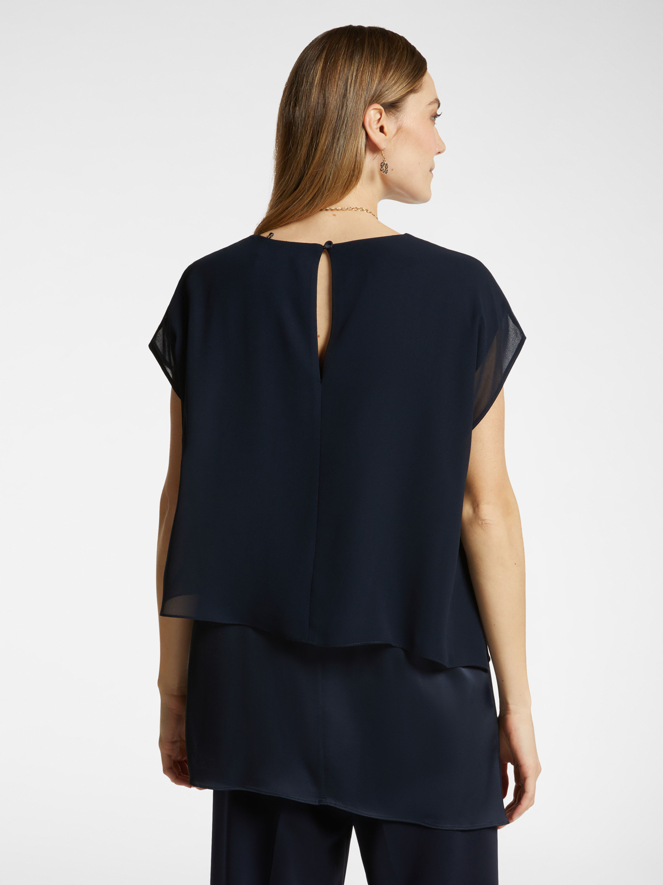 Blusa con sovrapposizione image number 1