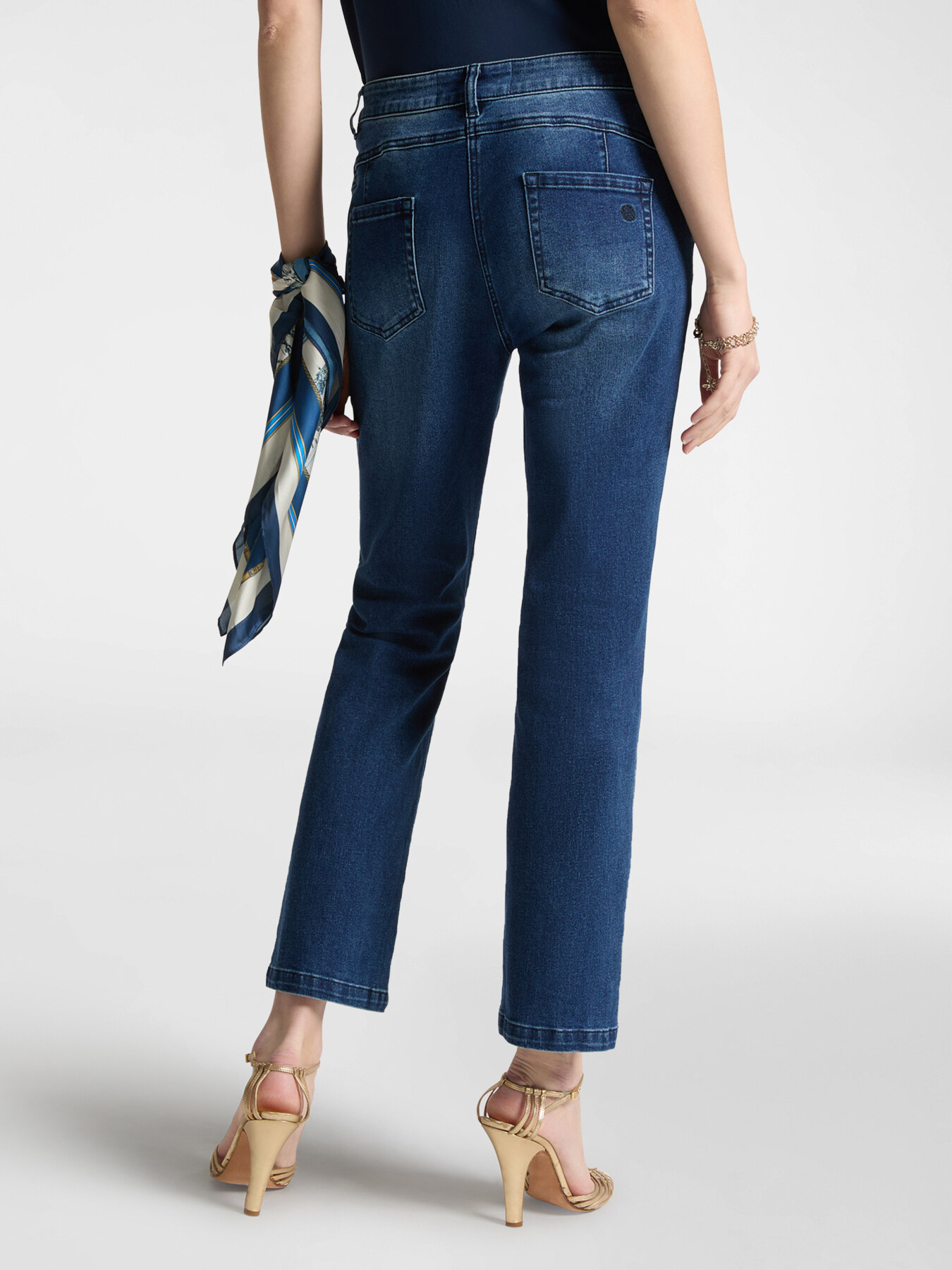 Jeans 5 tasche, kick flare, "Florence" image number 1