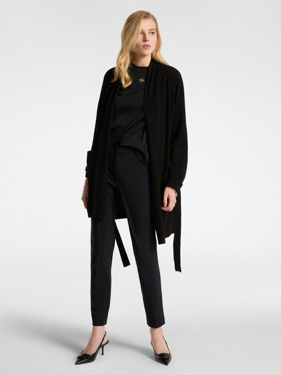 Pantaloni slim fit