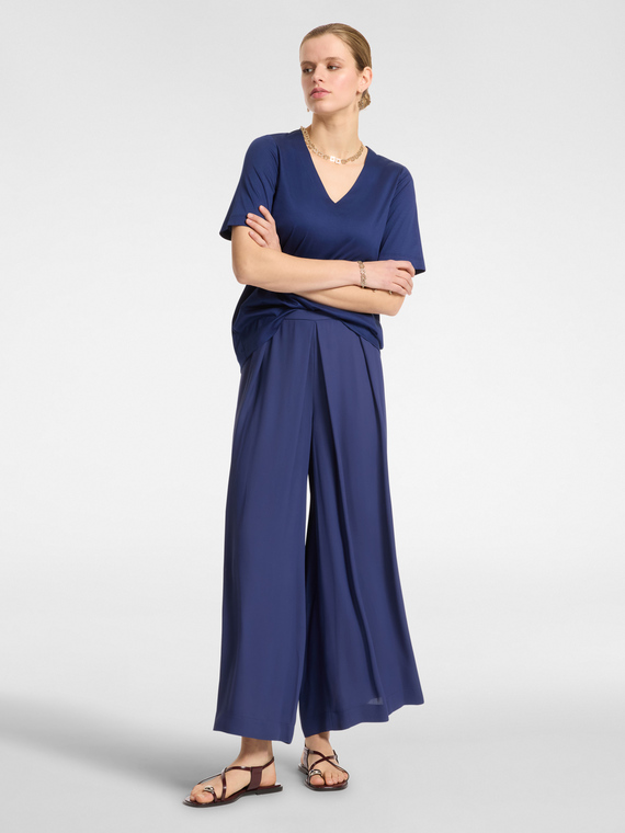 Pantaloni ampi con pieghe