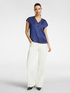 Blusa in raso con scollo a V image number 2