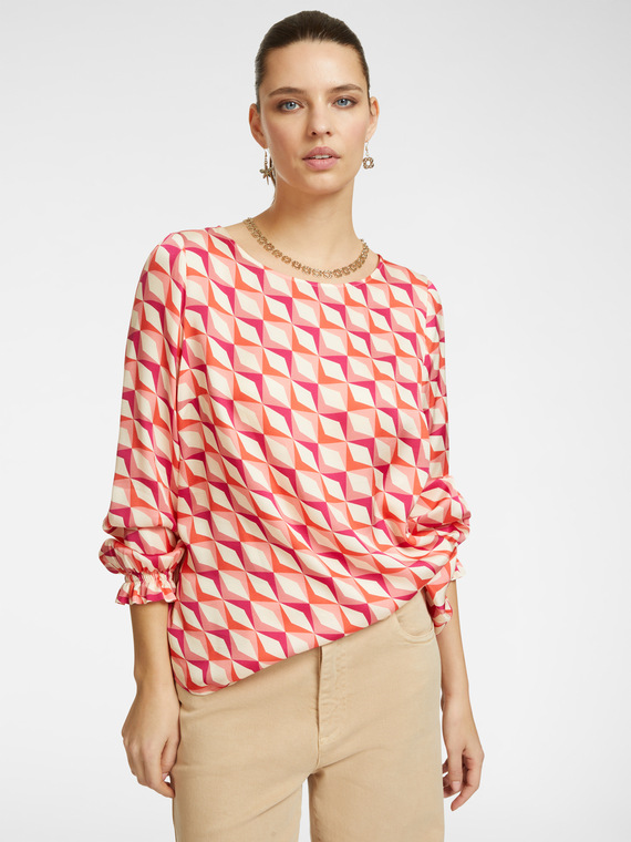 Blusa dalla stampa geometrica