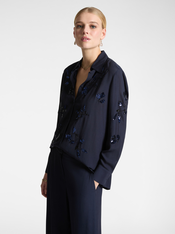 Camicia elegante ricamata
