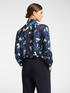 Blusa floreale con fusciacca al collo image number 1