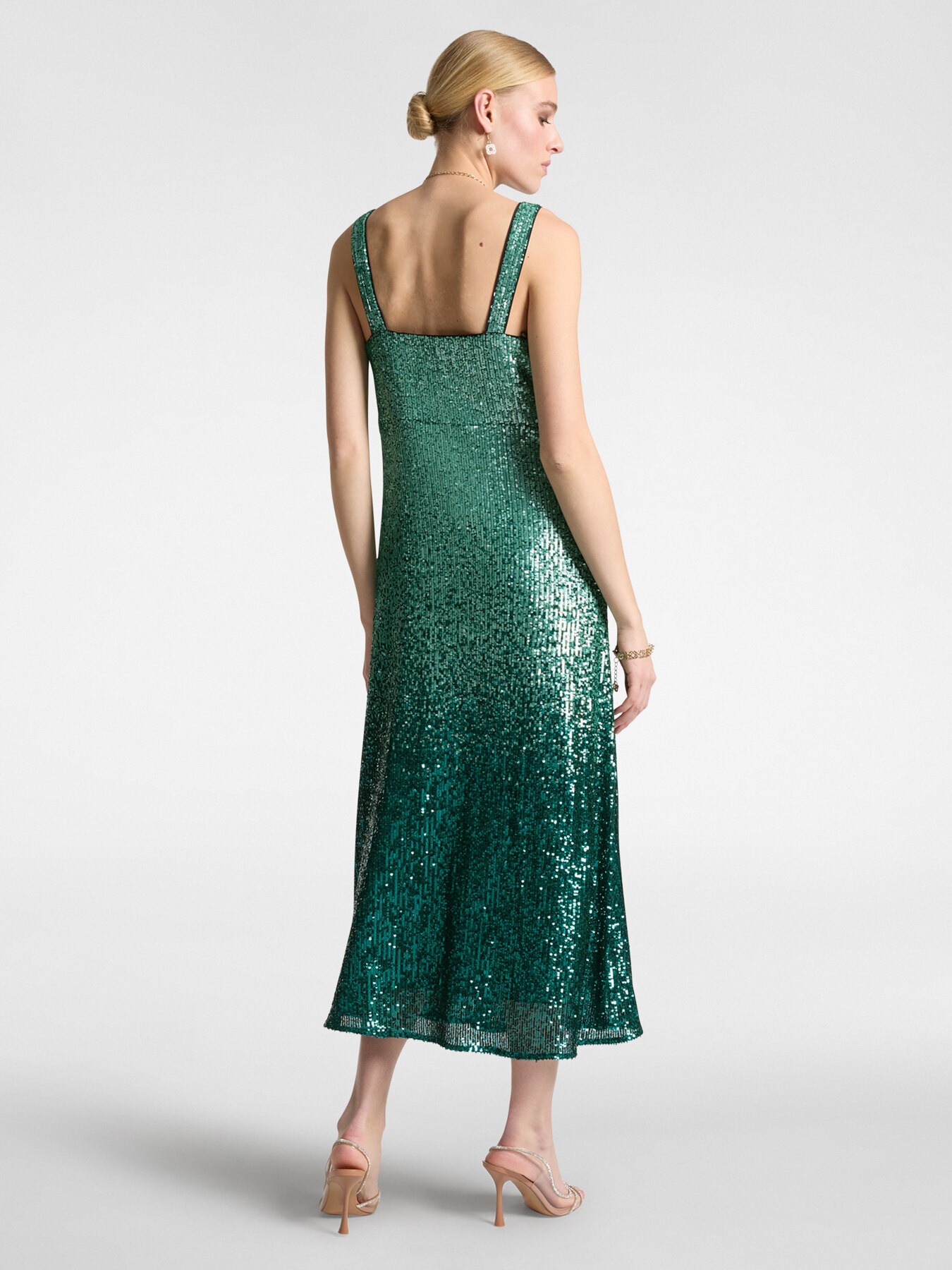 Abito lungo full paillettes image number 1