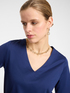 T-shirt con scollo a V image number 3