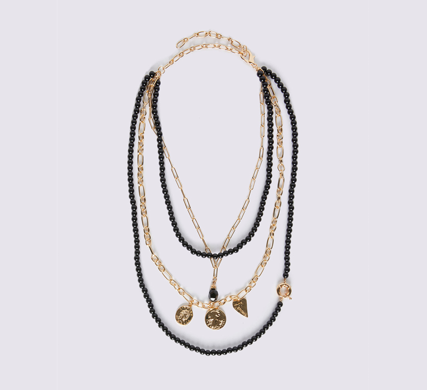 Necklaces and bijoux