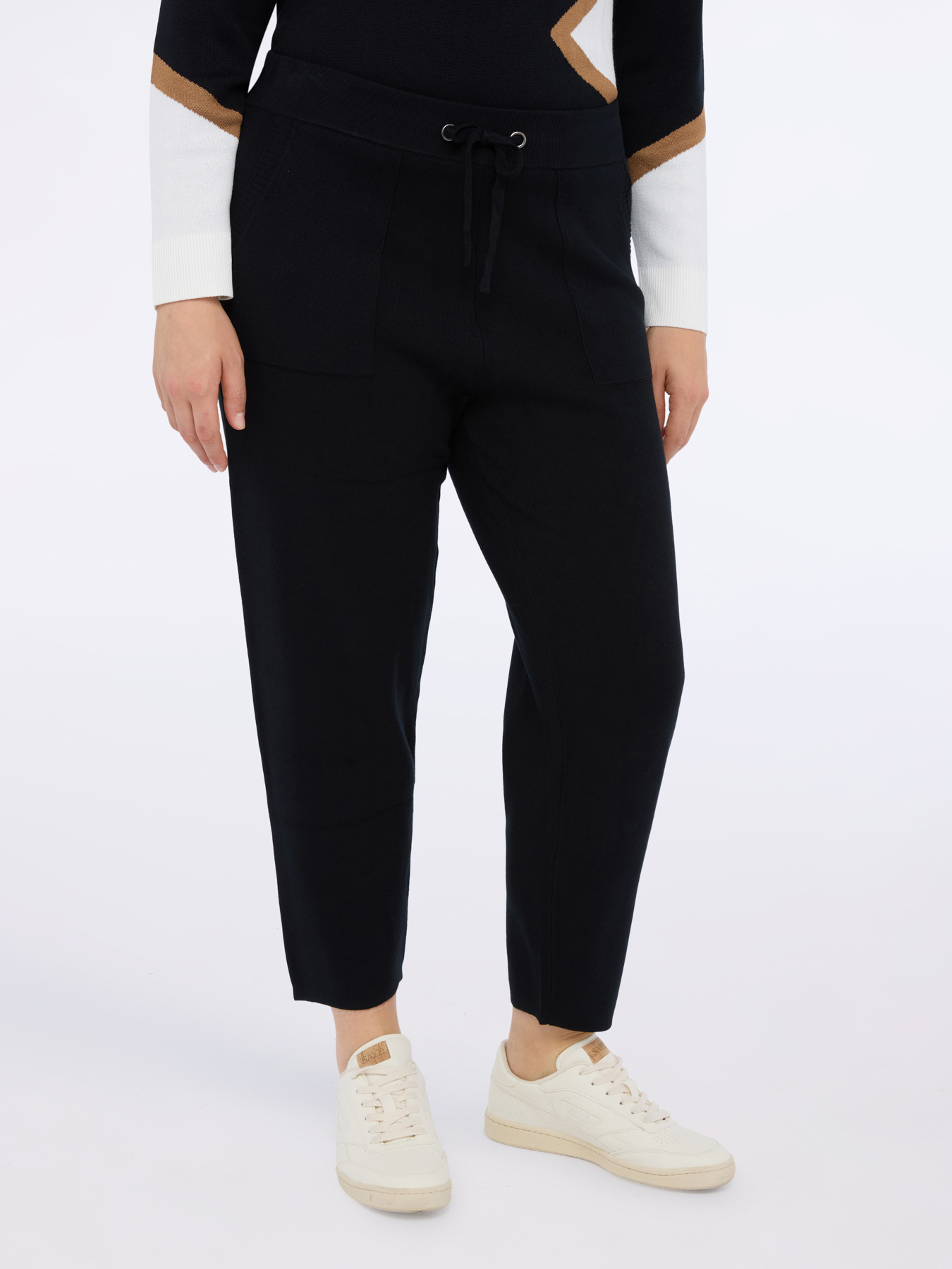 Knit jogger pants image number 2