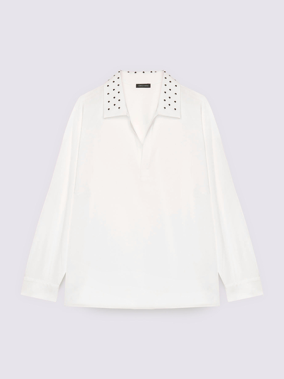 Camicia collo polo con borchiette