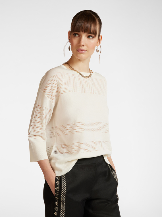 Pullover mit Lochmuster