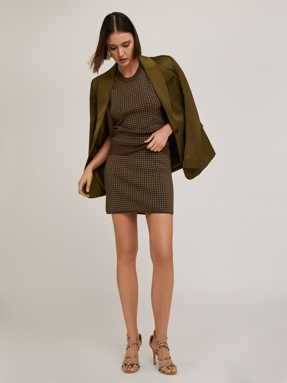 Short knit skirt with rhinestones