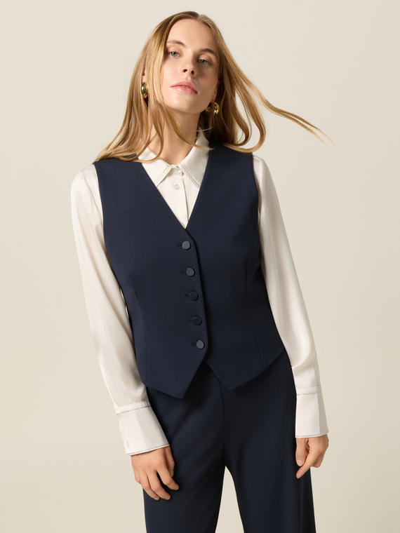 Gilet in tessuto cr&ecirc;pe