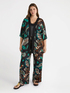 Printed satin shrug image number 3