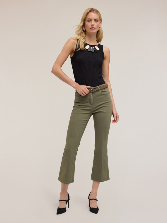 Top with georgette edges