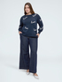 Pull avec broderie love image number 4