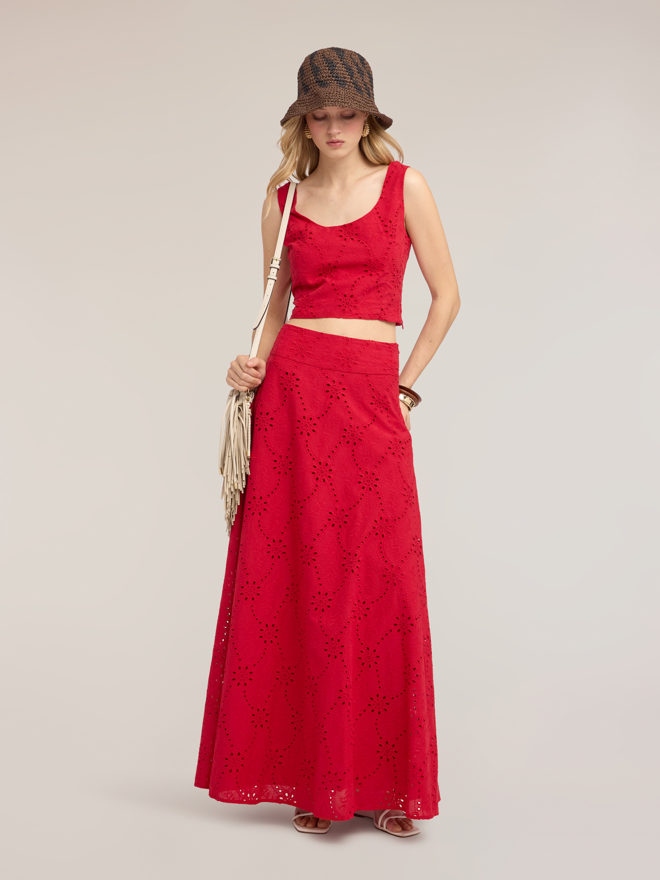 Crop top in broderie anglaise image number 0