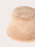 Cappello effetto peluche image number 2