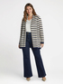Gestreifter Maxi-Cardigan mit Mikro-Pailletten image number 4