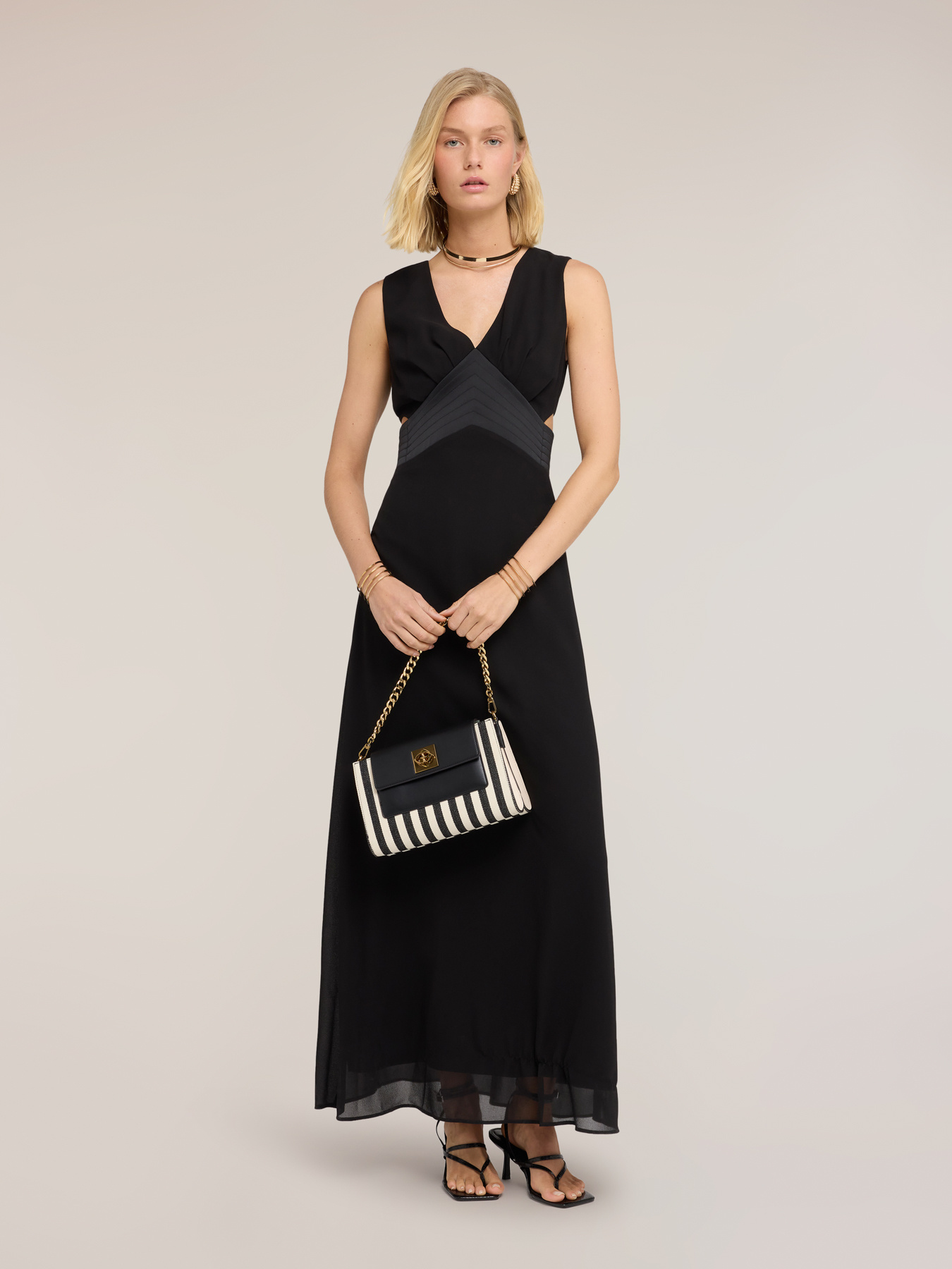 Rochie lungă din georgette cu decupaje image number 0