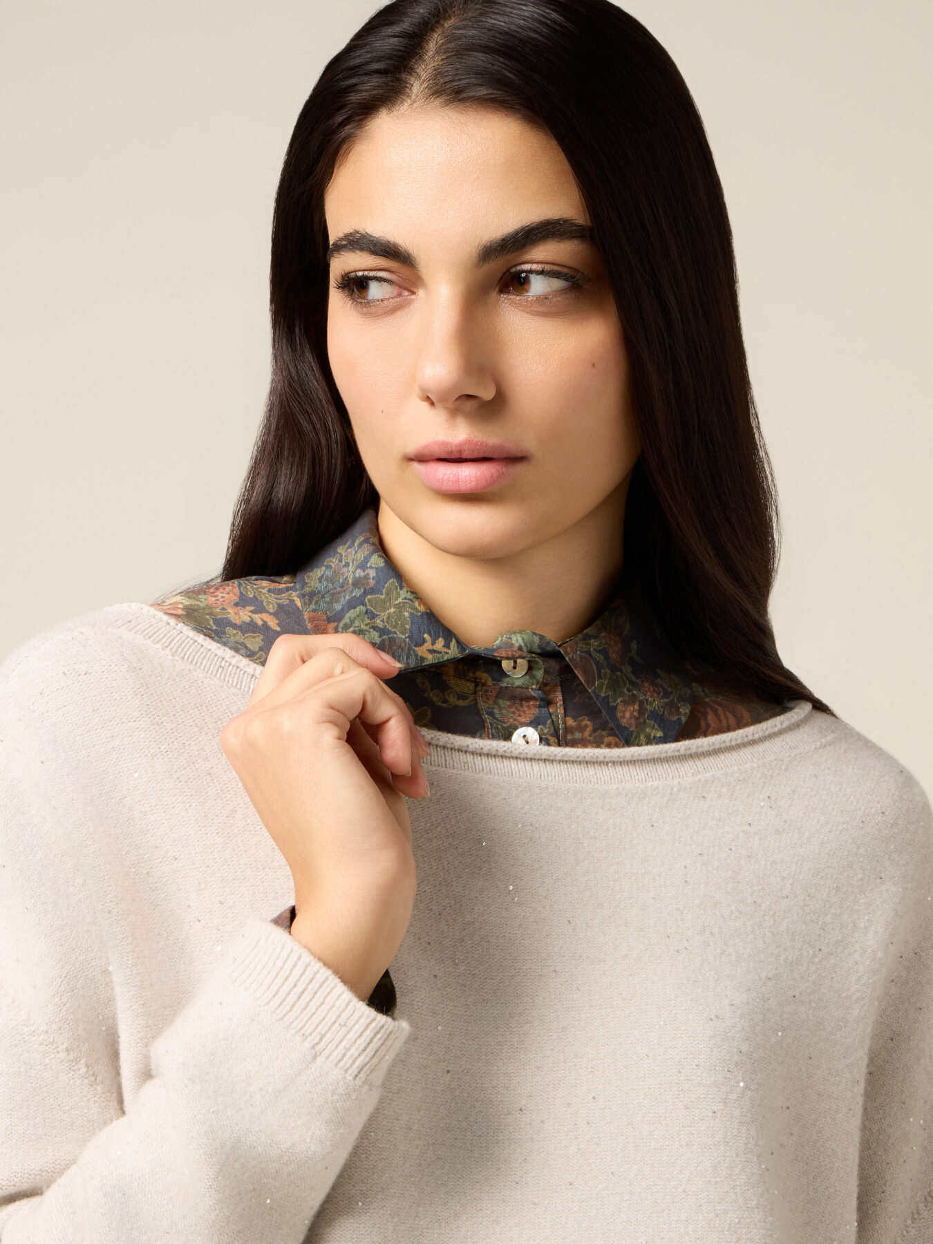 Maglia con micro paillettes image number 2