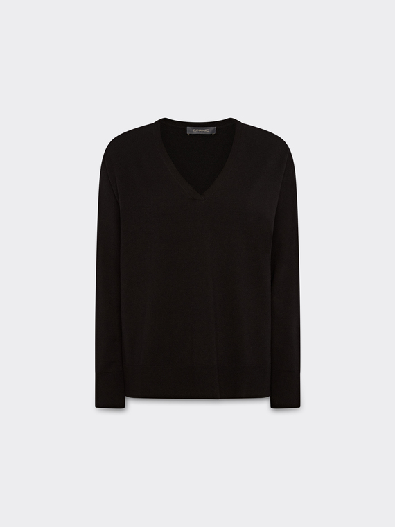 V-neck sweater