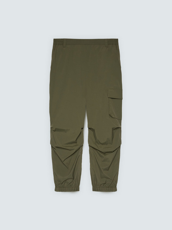 Pantalones cargo de nylon