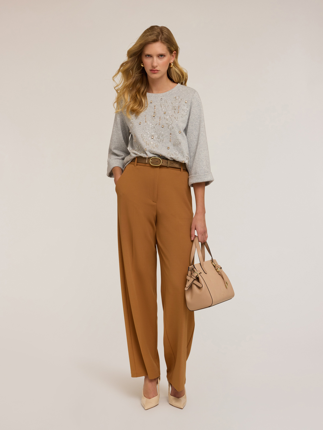 Embroidered sweatshirt image number 0