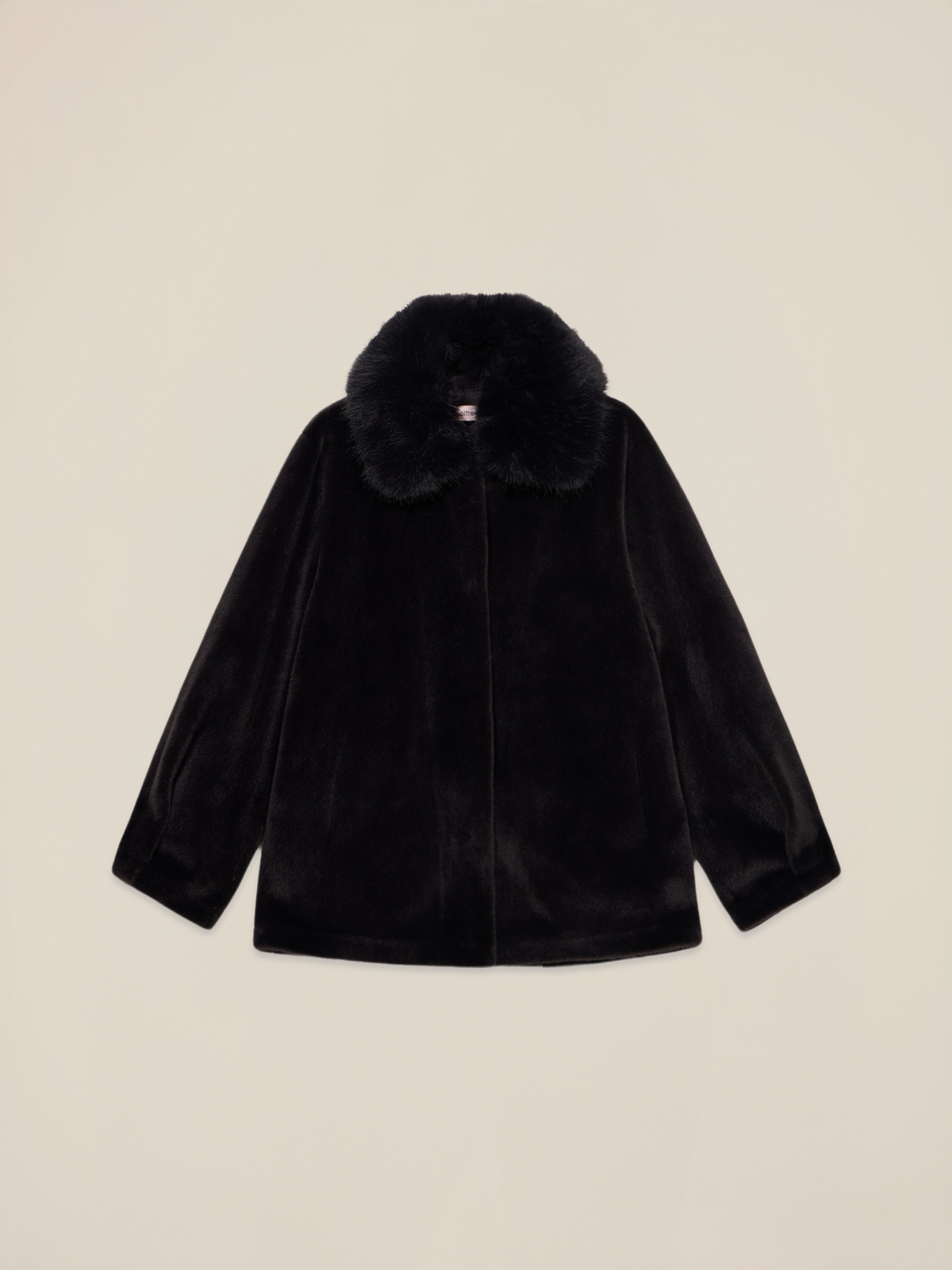 Cappotto corto in tessuto morbido image number 3