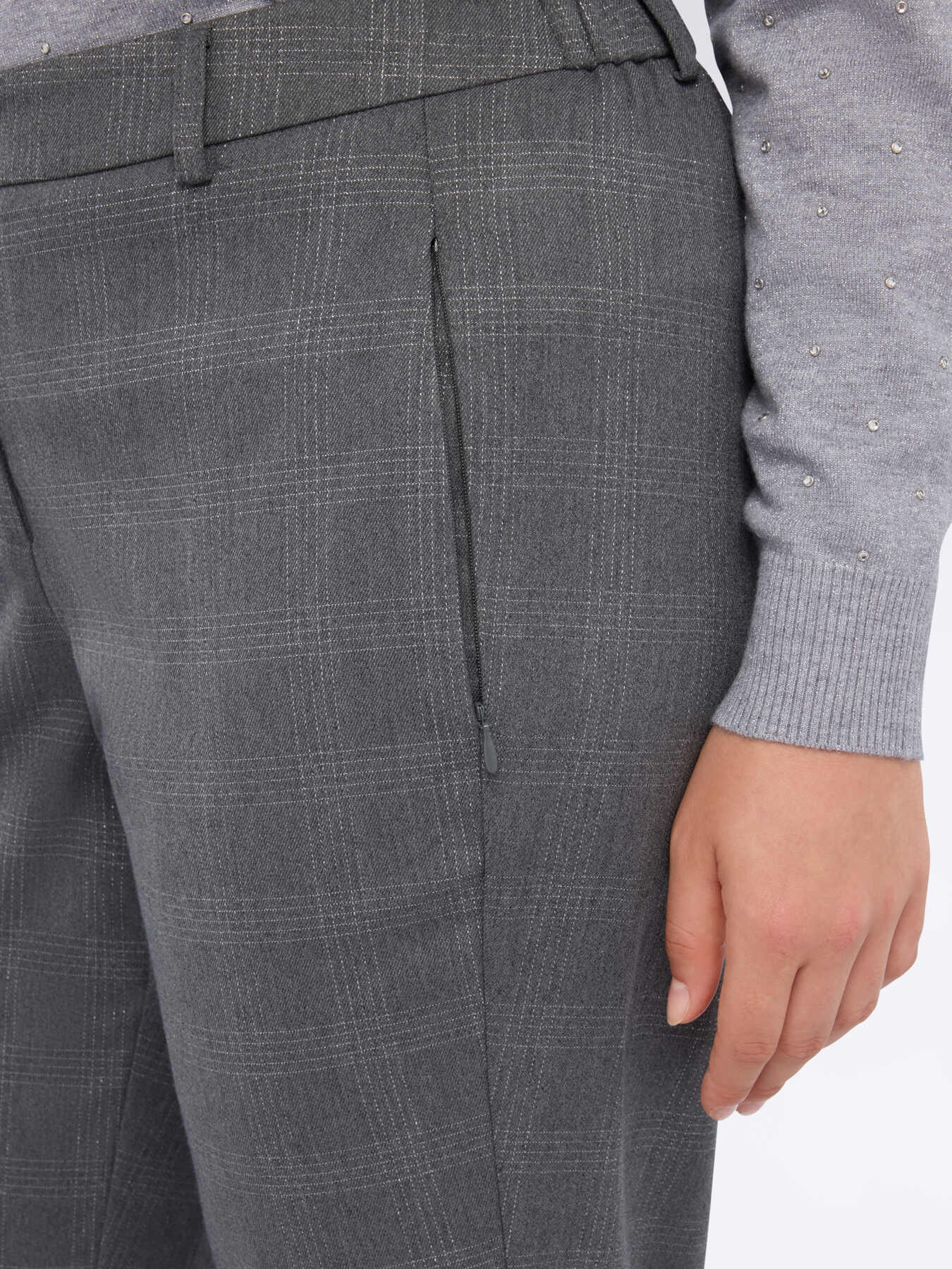 Pantaloni balloon stampa a quadri con filo lurex image number 3