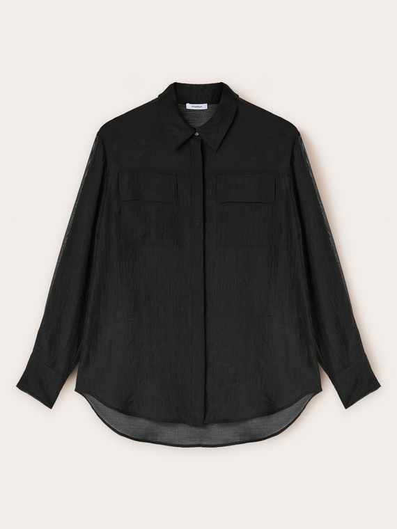 Camisa de organza con bolsillos