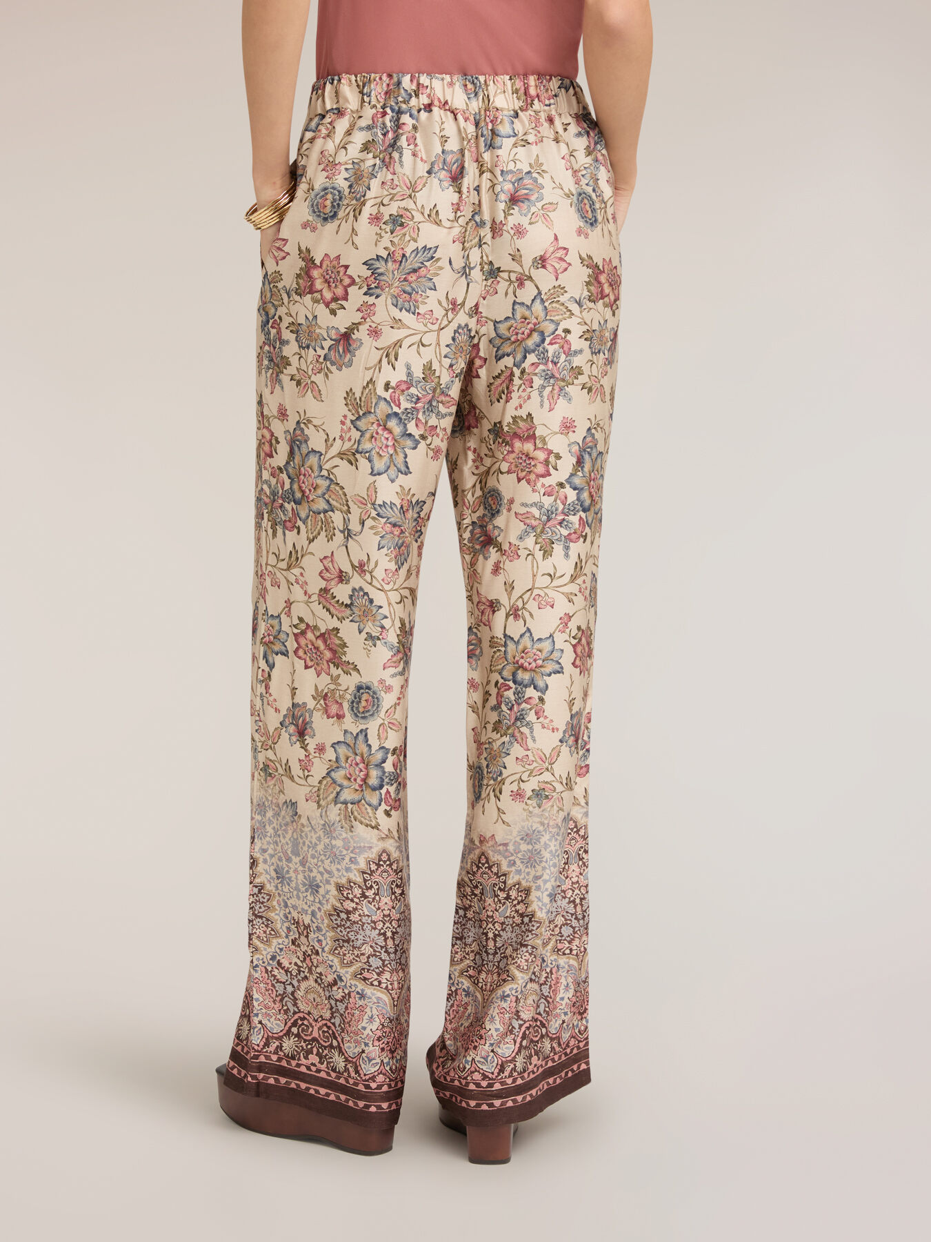 Pantalon palazzo en satin de viscose image number 1