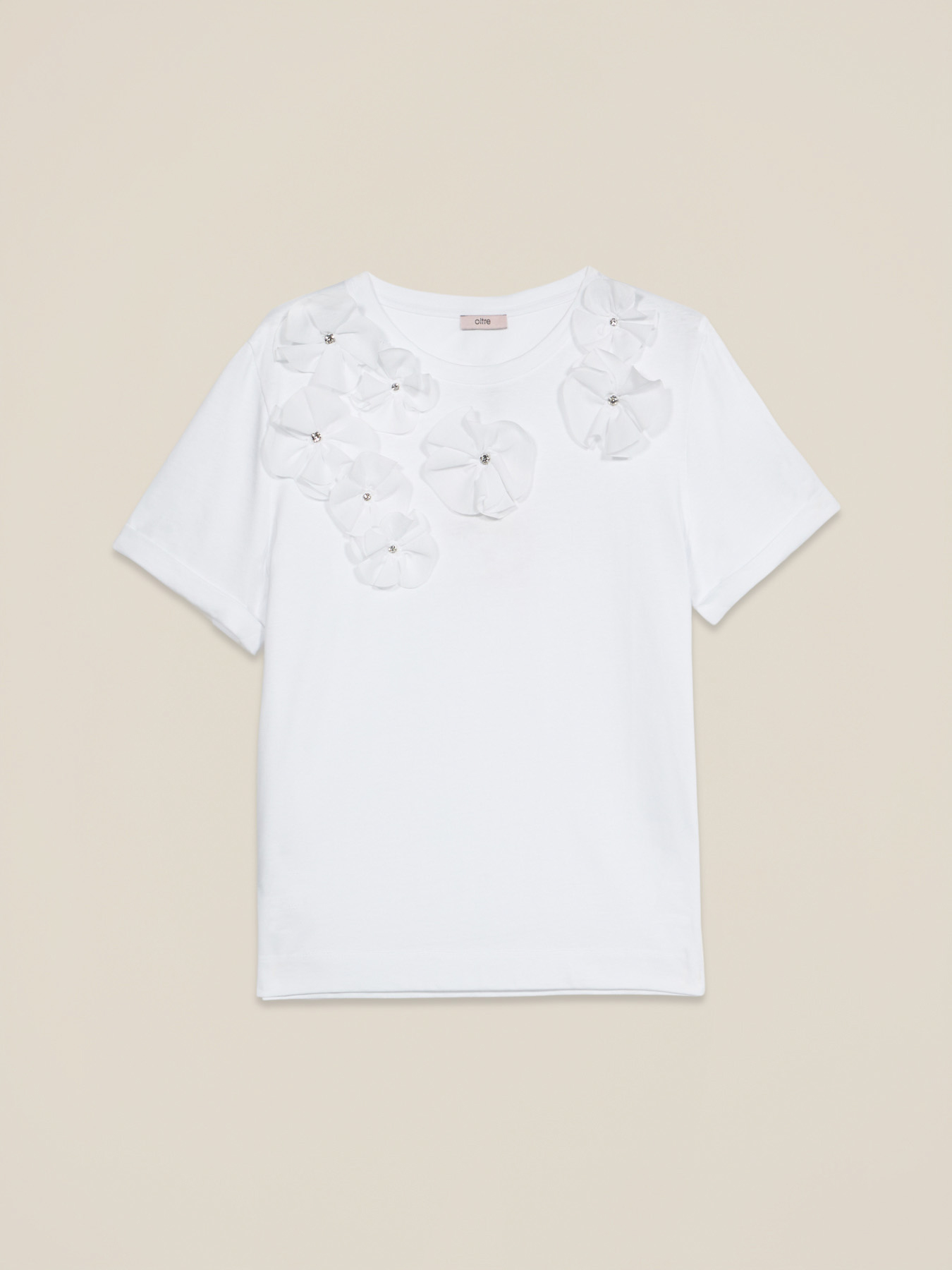 Camiseta con aplicaciones florales image number 0