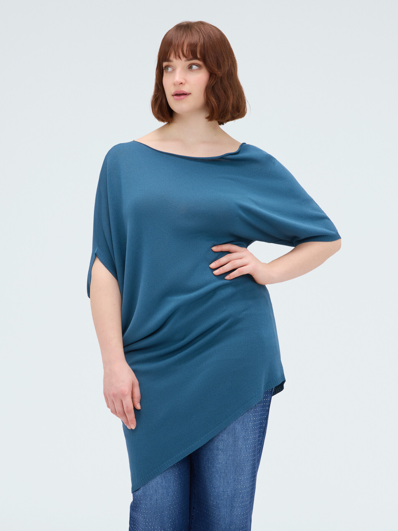Asymmetrischer Strickpullover aus Viskosemischung image number 0