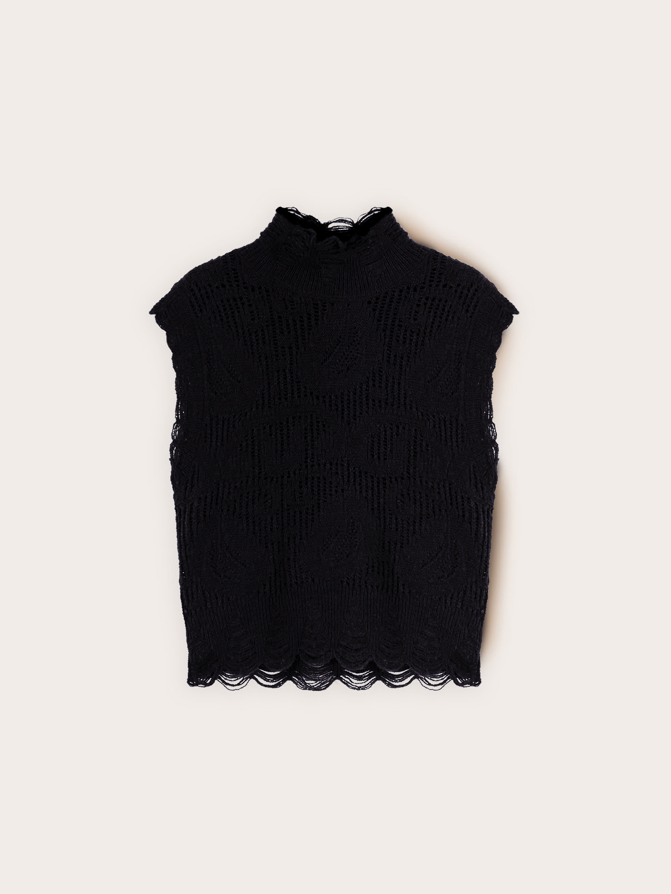 Knitted turtleneck sweater image number 4