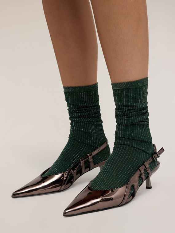 Short ribbed lurex socks