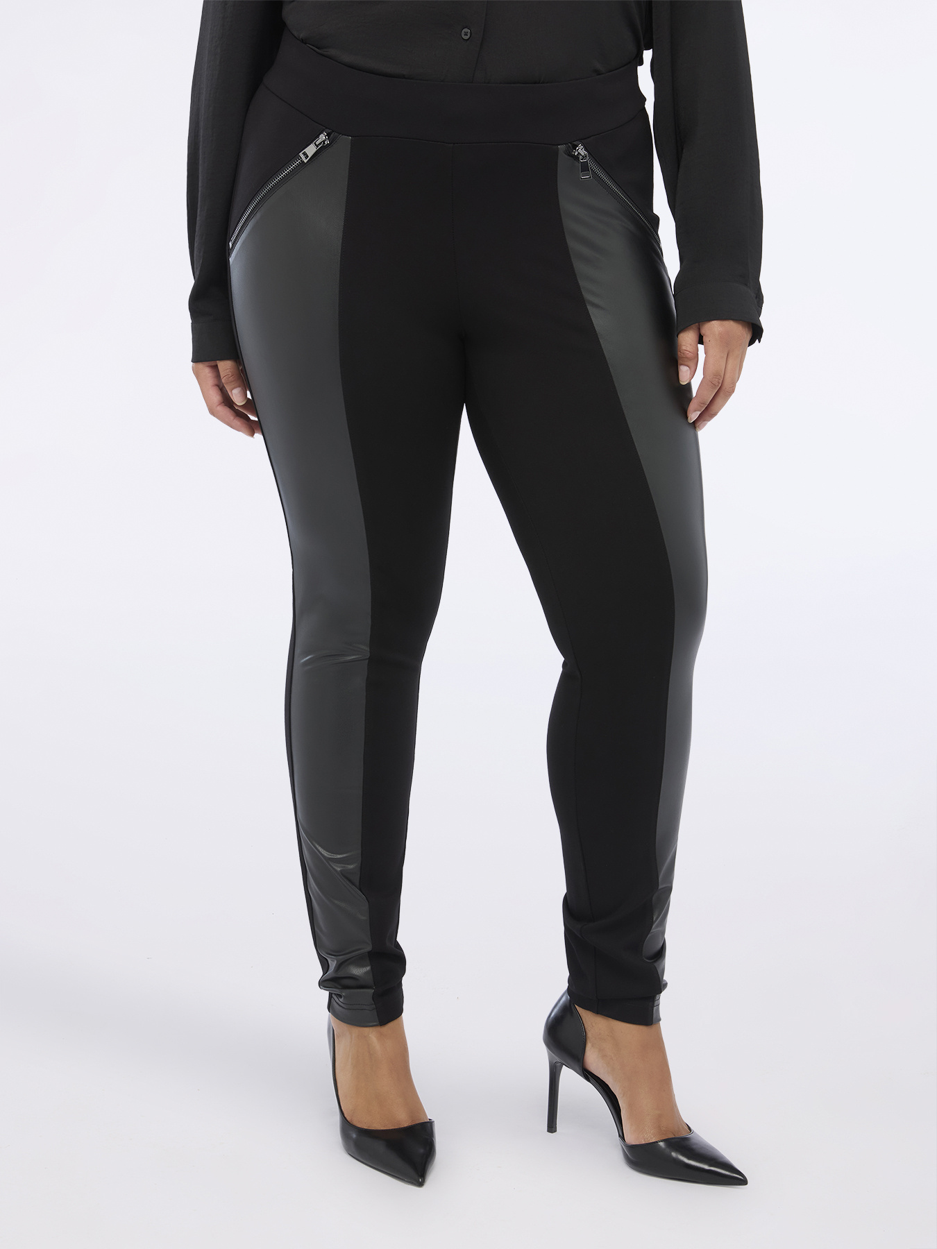 Leggings in Milano stitch and coated fabric image number 0