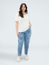 T-shirt en coton avec application sur l'encolure image number 2