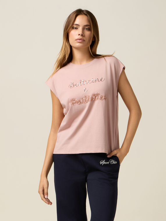 T-shirt in jersey con ricamo lettering