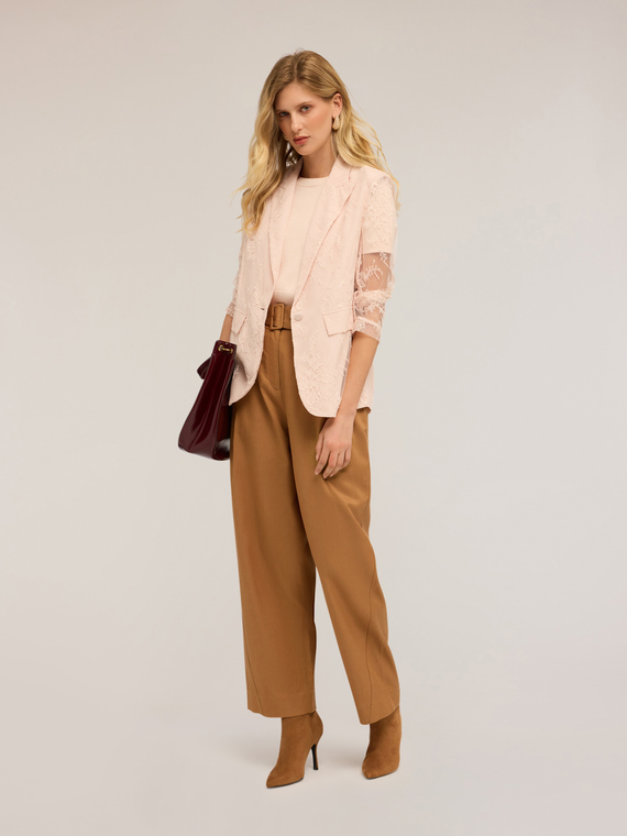 Einreihiger Blazer aus Spitze