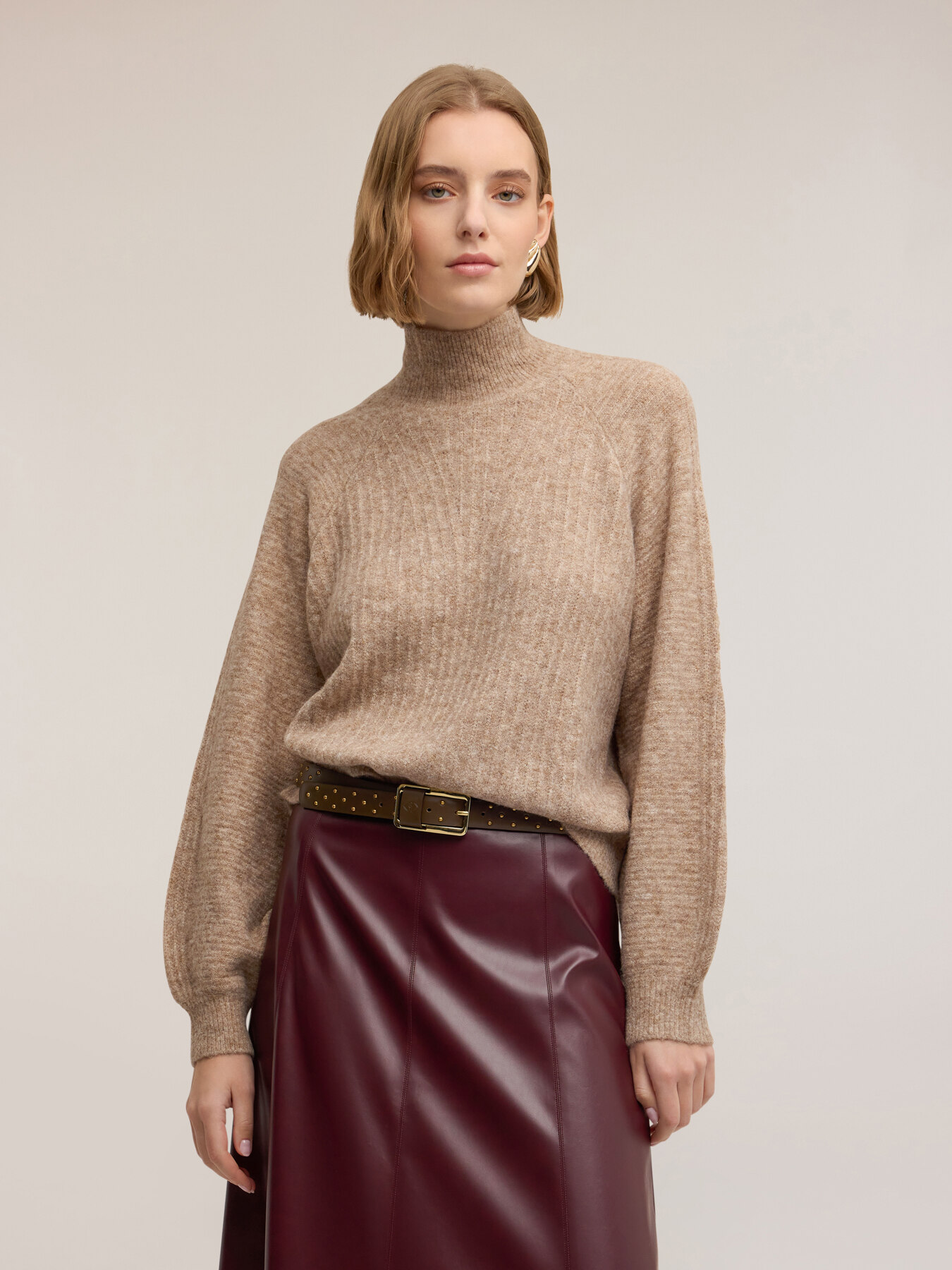 Oversized sleeve top image number 2