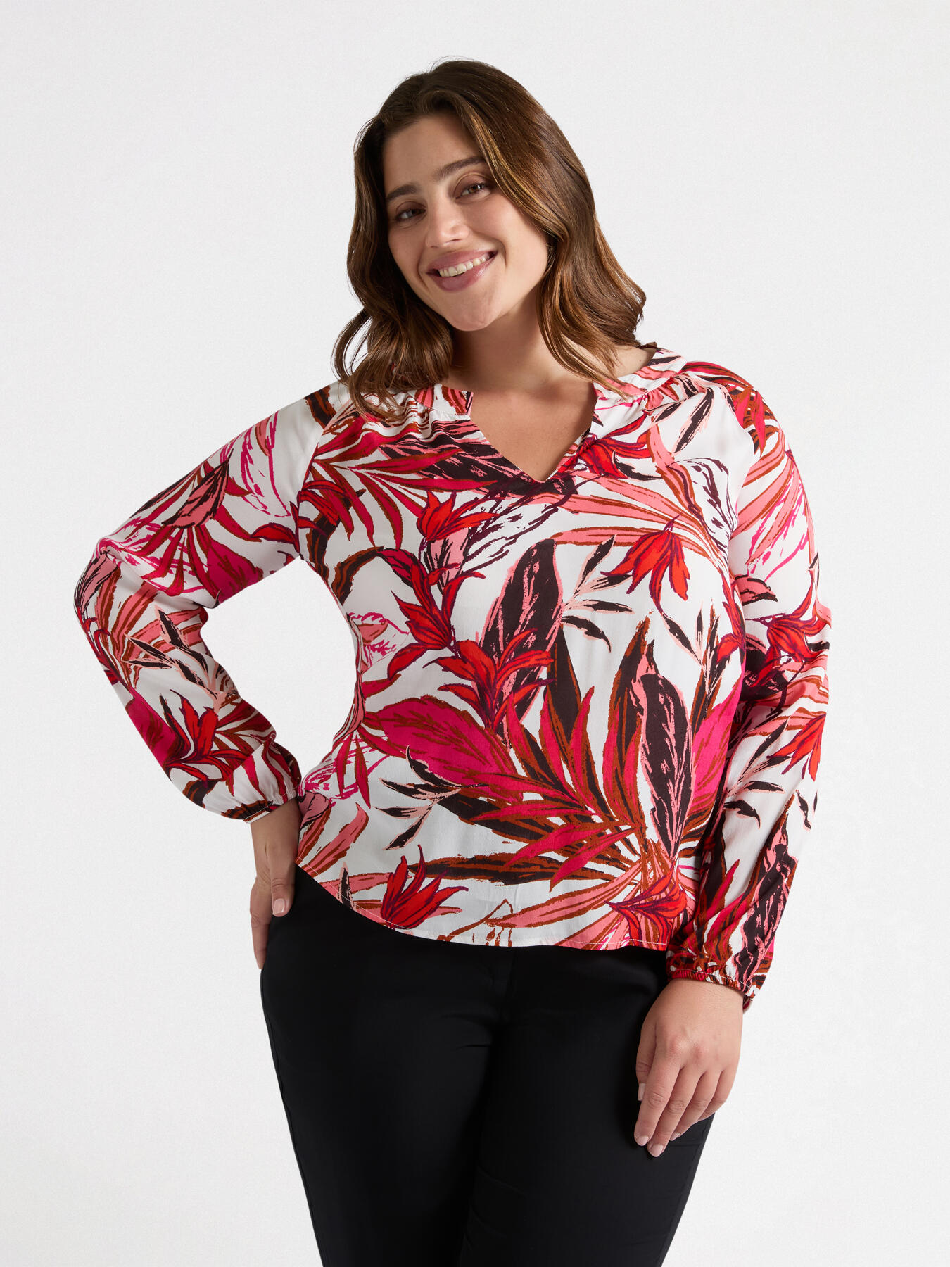Bluse mit Blätterdruck image number 0