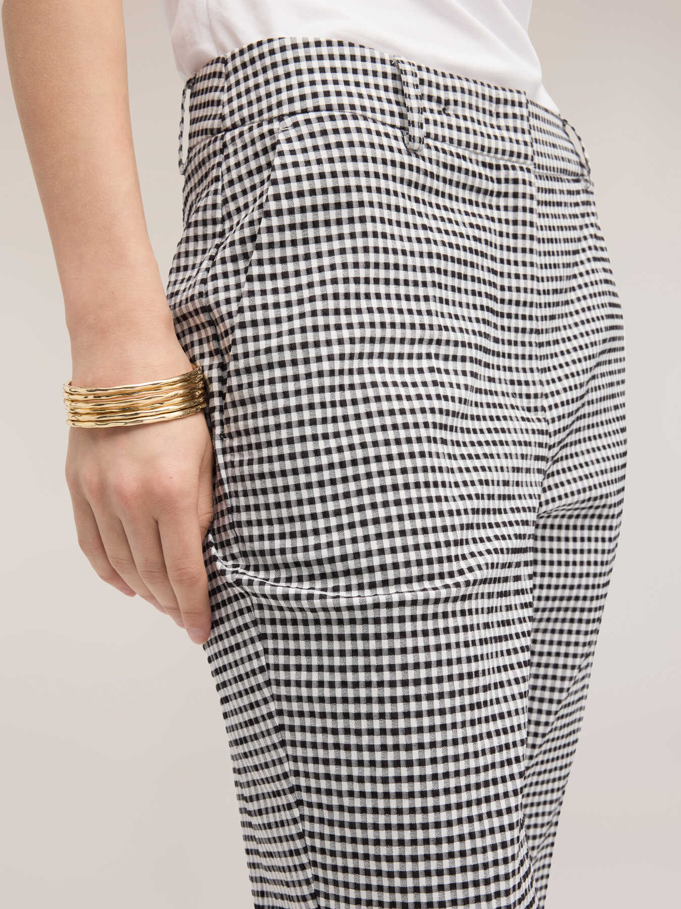 Vichy check capri pants image number 3