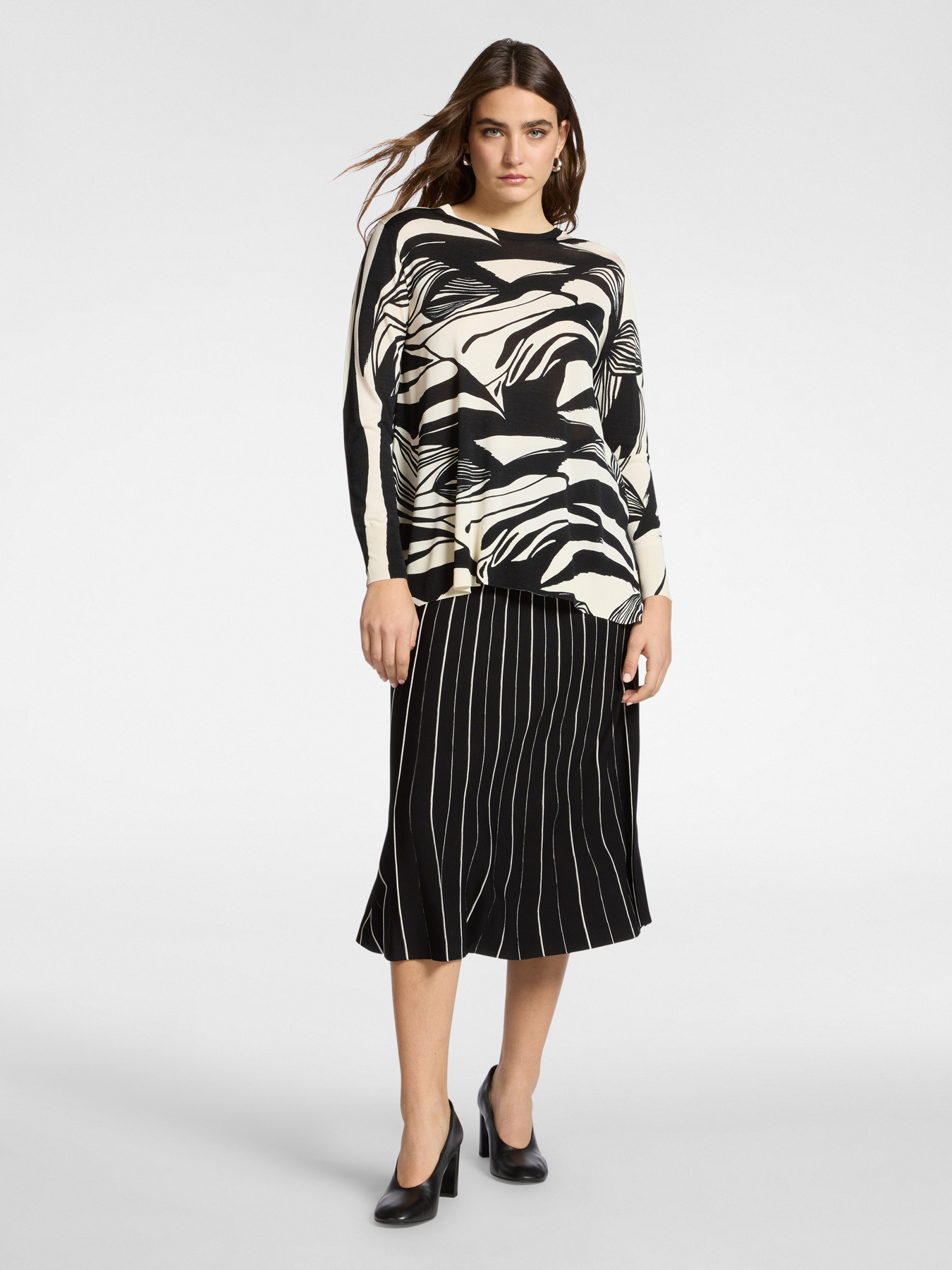 Maglia stampata in misto viscosa image number 2